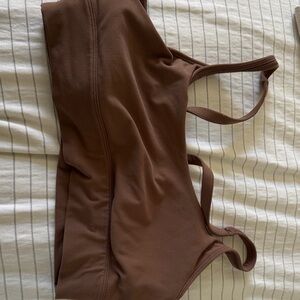 Vuori Brown Sports Bra